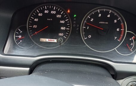 Toyota Land Cruiser Prado 120 рестайлинг, 2003 год, 1 550 000 рублей, 2 фотография