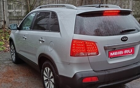 KIA Sorento II рестайлинг, 2010 год, 1 250 000 рублей, 2 фотография