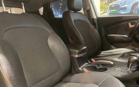 Hyundai ix35 I рестайлинг, 2013 год, 1 372 000 рублей, 11 фотография