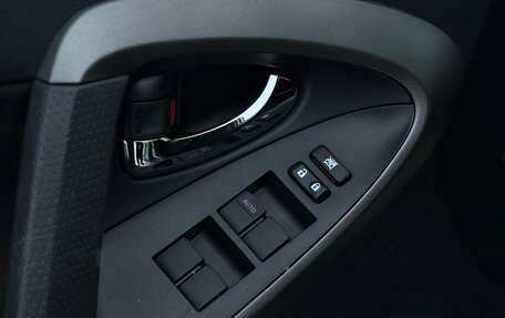 Toyota RAV4, 2010 год, 1 700 000 рублей, 7 фотография