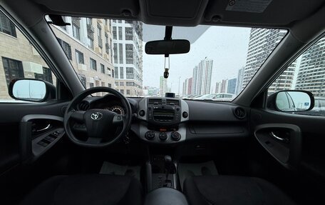 Toyota RAV4, 2010 год, 1 700 000 рублей, 28 фотография