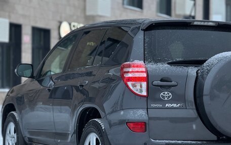 Toyota RAV4, 2010 год, 1 700 000 рублей, 21 фотография