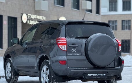 Toyota RAV4, 2010 год, 1 700 000 рублей, 19 фотография