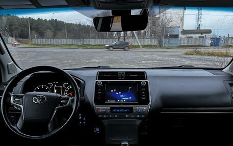 Toyota Land Cruiser Prado 150 рестайлинг 2, 2020 год, 5 400 000 рублей, 6 фотография