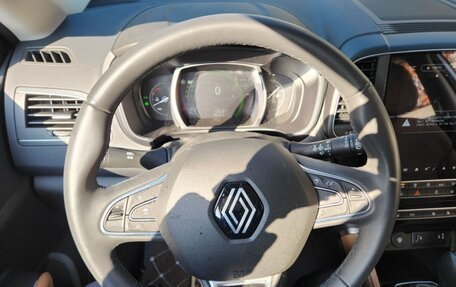 Renault Samsung QM6, 2023 год, 2 830 000 рублей, 13 фотография