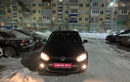 Volkswagen Polo VI (EU Market), 2011 год, 730 000 рублей, 1 фотография