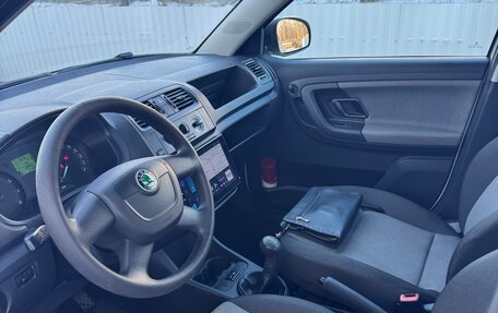 Skoda Fabia II, 2011 год, 569 000 рублей, 11 фотография