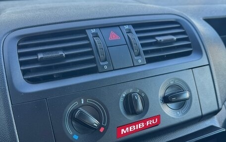 Skoda Fabia II, 2011 год, 569 000 рублей, 17 фотография