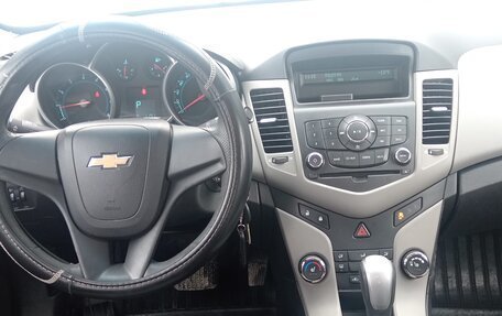 Chevrolet Cruze II, 2012 год, 707 000 рублей, 7 фотография