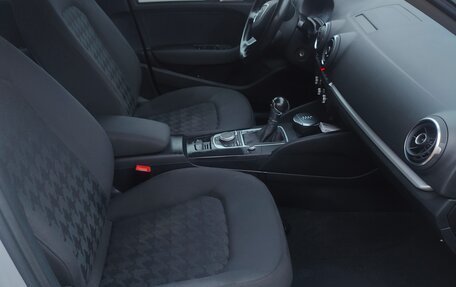 Audi A3, 2015 год, 1 050 000 рублей, 6 фотография