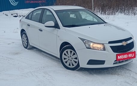 Chevrolet Cruze II, 2012 год, 707 000 рублей, 2 фотография
