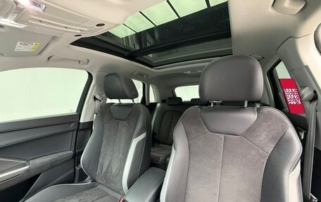 Audi Q3, 2021 год, 2 770 000 рублей, 8 фотография