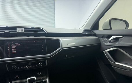 Audi Q3, 2021 год, 2 770 000 рублей, 13 фотография