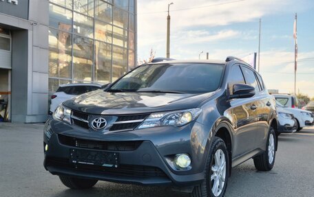 Toyota RAV4, 2014 год, 1 700 000 рублей, 2 фотография