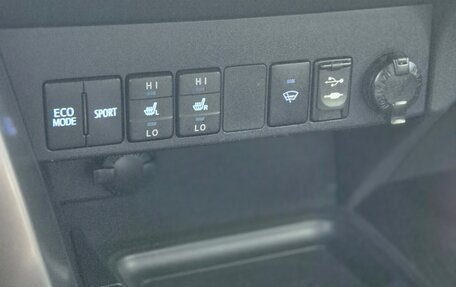 Toyota RAV4, 2014 год, 1 700 000 рублей, 22 фотография