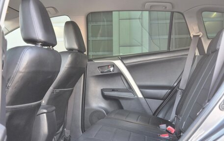 Toyota RAV4, 2014 год, 1 700 000 рублей, 15 фотография