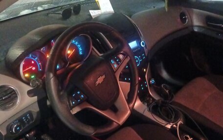 Chevrolet Cruze II, 2014 год, 550 000 рублей, 3 фотография