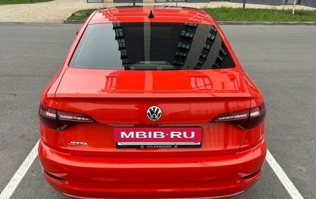 Volkswagen Jetta VII, 2020 год, 1 900 000 рублей, 2 фотография