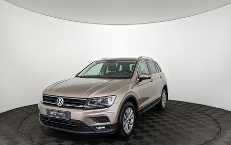 Volkswagen Tiguan II, 2018 год, 2 650 000 рублей, 15 фотография