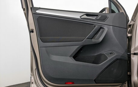 Volkswagen Tiguan II, 2018 год, 2 650 000 рублей, 9 фотография