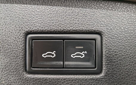 Volkswagen Tiguan II, 2018 год, 2 650 000 рублей, 29 фотография