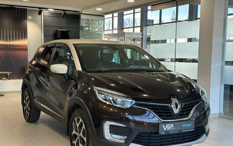 Renault Kaptur I рестайлинг, 2018 год, 1 515 000 рублей, 3 фотография