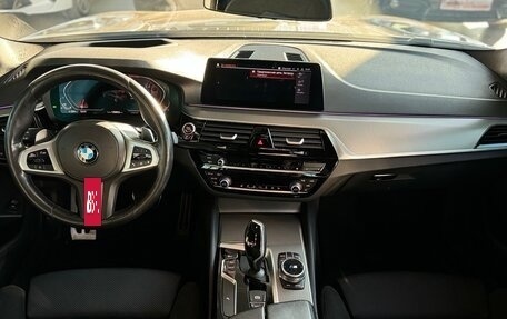 BMW 5 серия, 2020 год, 4 350 000 рублей, 5 фотография