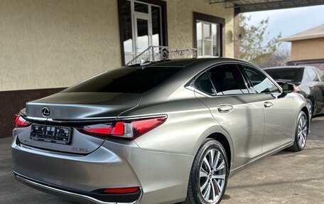 Lexus ES VII, 2021 год, 4 600 000 рублей, 5 фотография