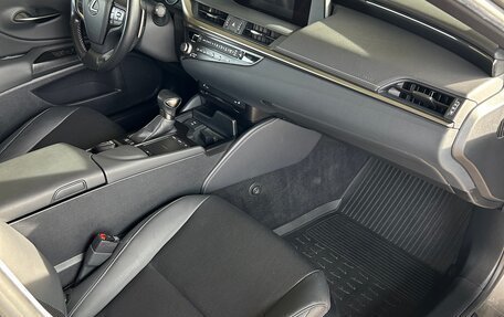 Lexus ES VII, 2021 год, 4 600 000 рублей, 9 фотография