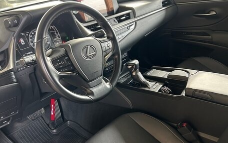 Lexus ES VII, 2021 год, 4 600 000 рублей, 8 фотография