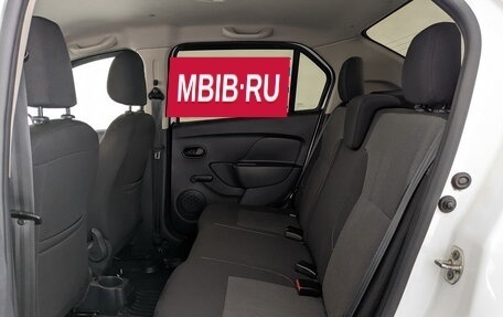 Renault Logan II, 2019 год, 1 120 000 рублей, 12 фотография