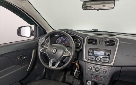 Renault Logan II, 2019 год, 1 120 000 рублей, 25 фотография