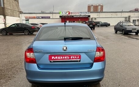 Skoda Rapid I, 2013 год, 800 000 рублей, 2 фотография