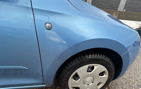 Skoda Rapid I, 2013 год, 800 000 рублей, 9 фотография