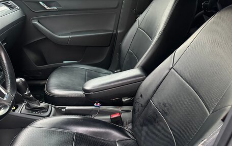 Skoda Rapid I, 2013 год, 800 000 рублей, 18 фотография