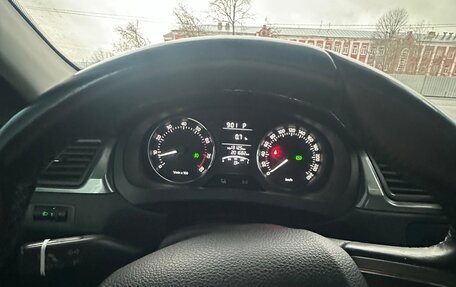 Skoda Rapid I, 2013 год, 800 000 рублей, 22 фотография