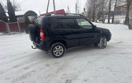 Chevrolet Niva I рестайлинг, 2016 год, 685 000 рублей, 4 фотография