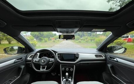 Volkswagen T-Roc I, 2022 год, 1 460 000 рублей, 5 фотография