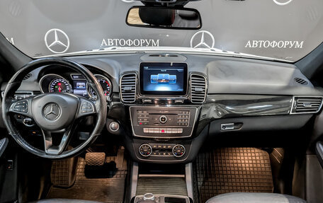 Mercedes-Benz GLE, 2018 год, 4 400 000 рублей, 14 фотография