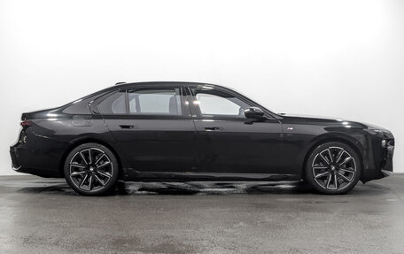 BMW 7 серия, 2023 год, 15 000 000 рублей, 4 фотография