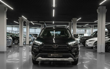 Toyota RAV4, 2025 год, 4 300 000 рублей, 3 фотография