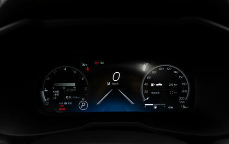 Toyota RAV4, 2025 год, 4 300 000 рублей, 12 фотография