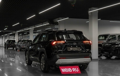 Toyota RAV4, 2025 год, 4 300 000 рублей, 4 фотография