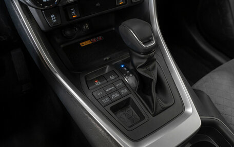 Toyota RAV4, 2025 год, 4 300 000 рублей, 20 фотография