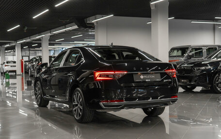 Skoda Superb III рестайлинг, 2025 год, 3 600 000 рублей, 4 фотография