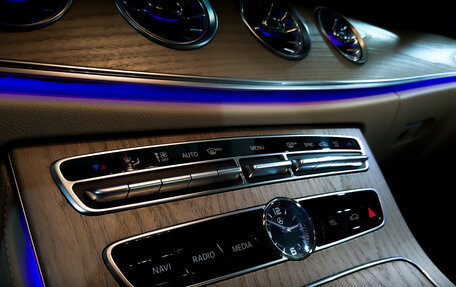 Mercedes-Benz E-Класс, 2018 год, 3 925 000 рублей, 27 фотография