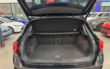 Volkswagen T-Roc I, 2022 год, 1 390 000 рублей, 7 фотография