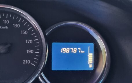 Renault Logan II, 2014 год, 450 000 рублей, 9 фотография