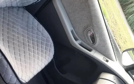 Toyota Vitz, 2010 год, 550 000 рублей, 9 фотография