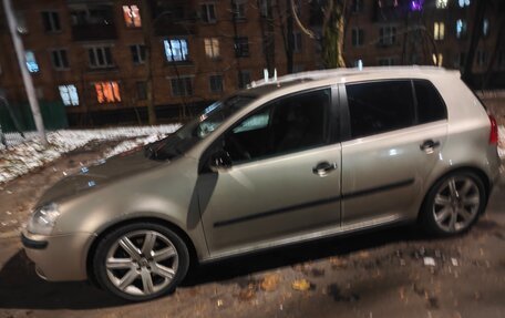 Volkswagen Golf V, 2004 год, 620 000 рублей, 5 фотография